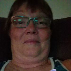 Meet your Posher, Sandy